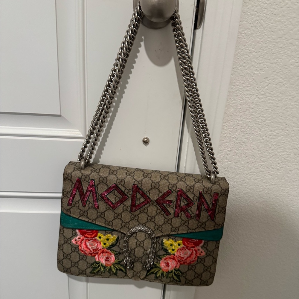 Gucci shoulder bag